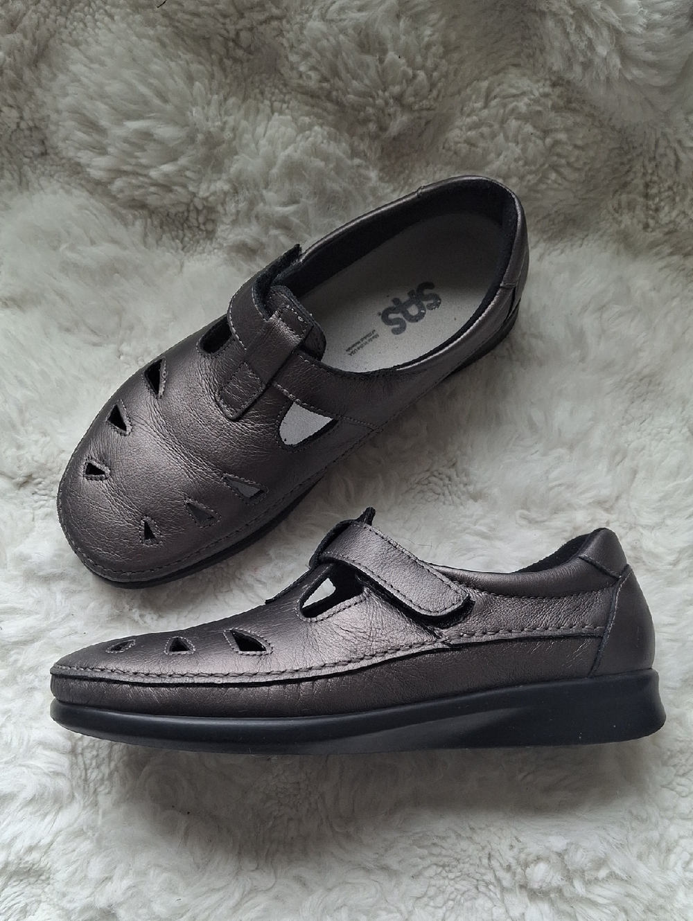 SAS Roamer Santolina Metallic Silver Lilac Shoes 8.5W Wide Comfort​